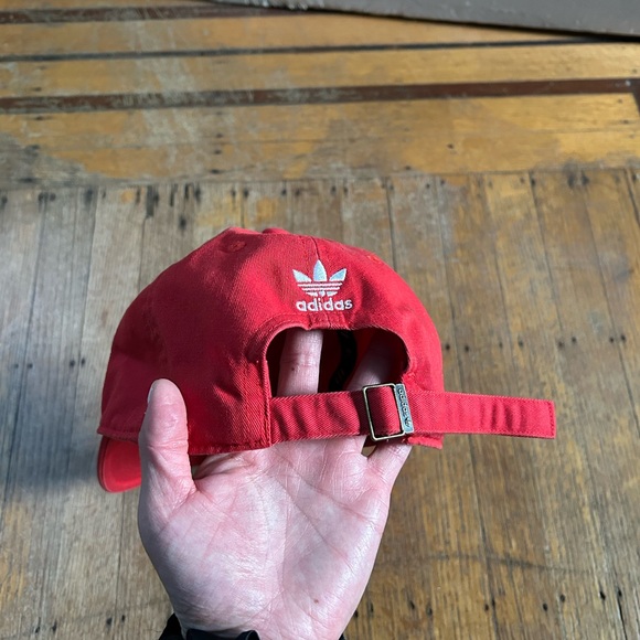 Adidas Red Cap - Picture 2 of 3